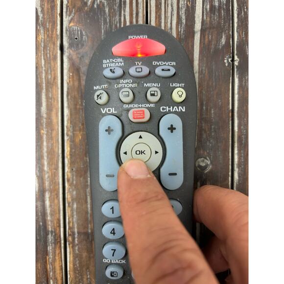 RCA Remote R256414 Works RcR314WR TV Remote Control Universal Cable DVD VCR RCR - Picture 2 of 4